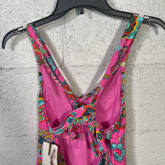 Jessica Simpson Women's Rosies Bushes One-Piece Swimsuit Medium - Picture 6 of 13